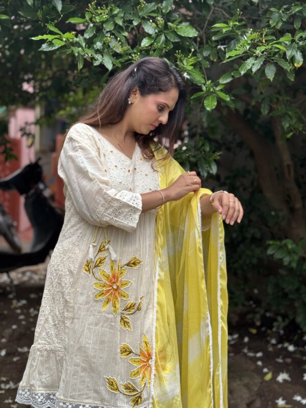 Khadi Suit - Image 2