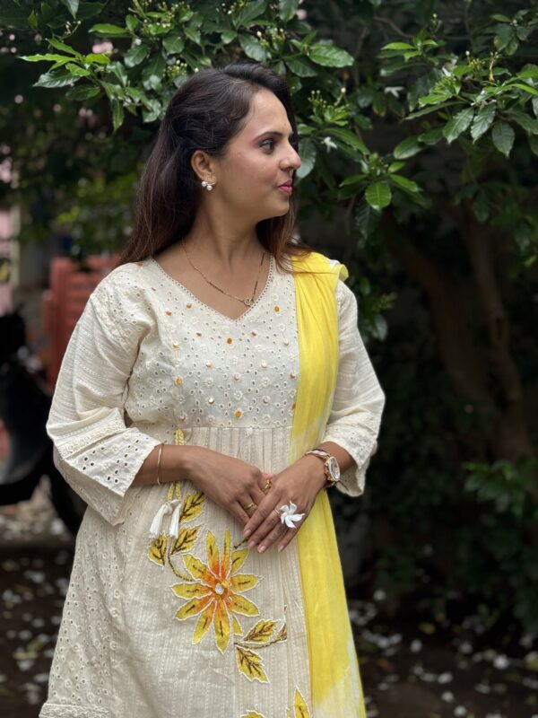 Khadi Suit - Image 5